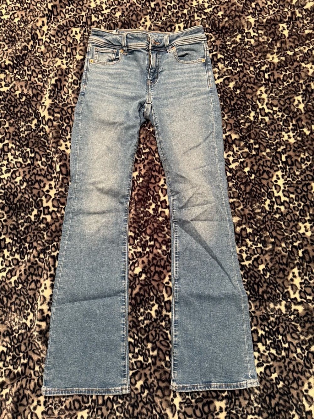 American Eagle Kickboot Jeans - Size: 00 short